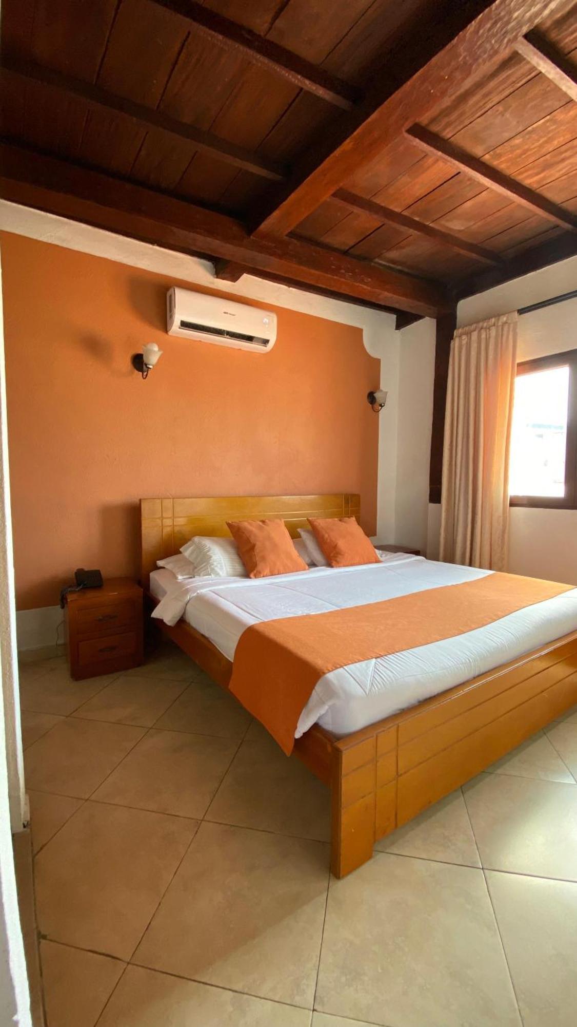 Hotel Don Pedro De Heredia Картахена Экстерьер фото